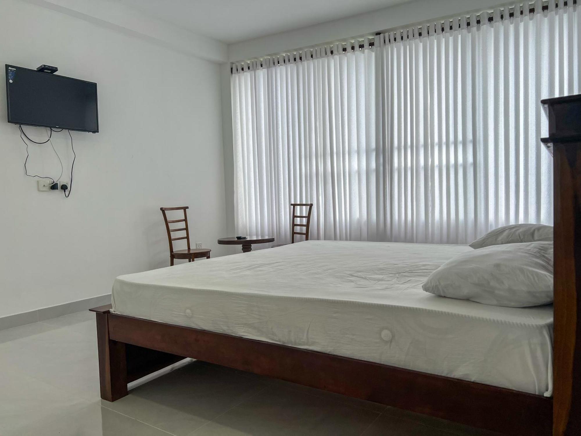 Meridian Holiday Resort راتنابورا المظهر الخارجي الصورة