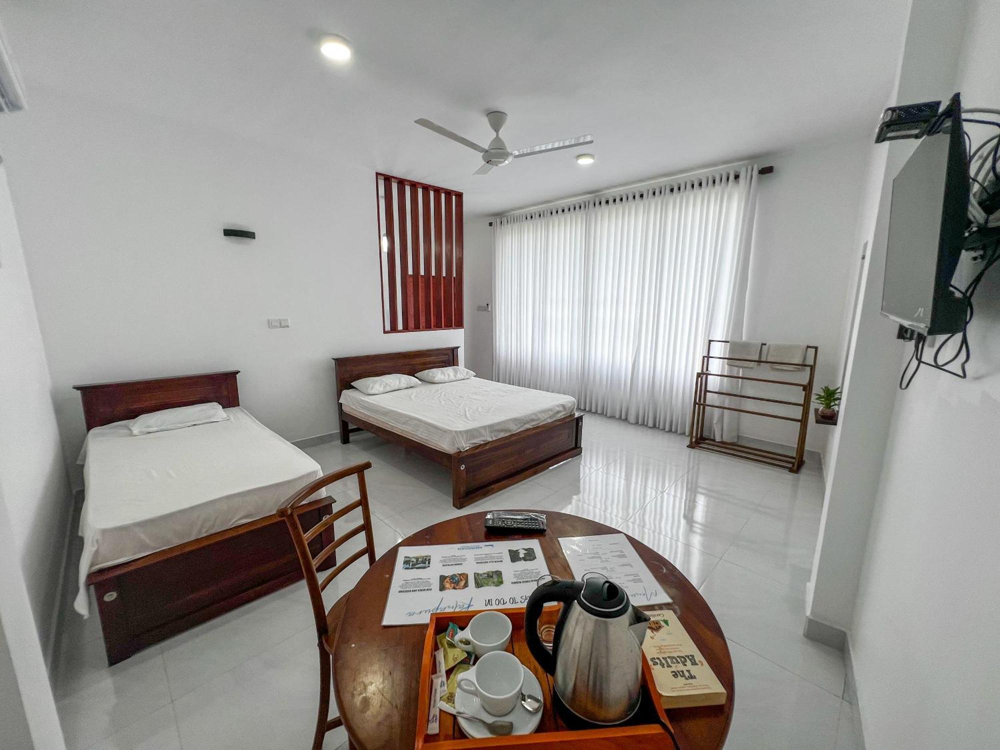 Meridian Holiday Resort راتنابورا المظهر الخارجي الصورة